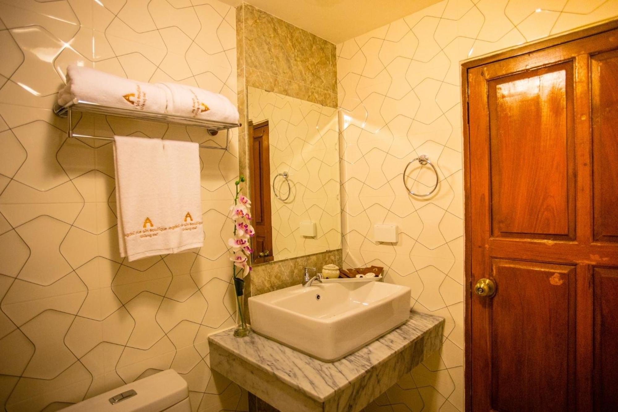 Pingdoi Hualin Boutique Hotel Chiang Mai Dış mekan fotoğraf